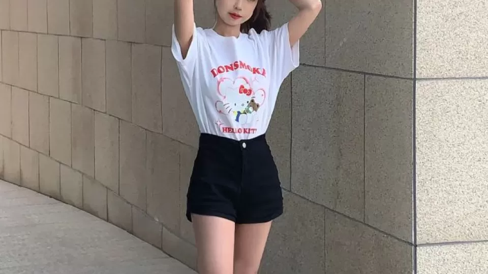 91制片厂与每日校园大赛：原创Vlog视频《这面墙在我的地图上很长》播放预览封面